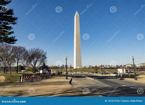 The Famos Obelisk, the Washington Monument, USA Editorial Photo - Image of autumn, historical ...