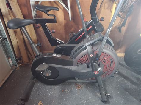 How would you compare this bike to a rouge assault bike? Say you were