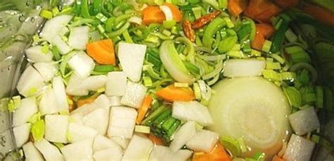 How to Make Organic Vegetable Stock – Vegetable Stock recipe — Eatwell101