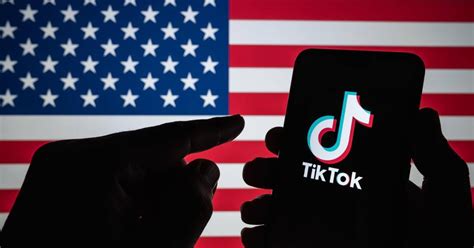 Solo 30 días para prohibir el uso del Tik Tok en dispositivos