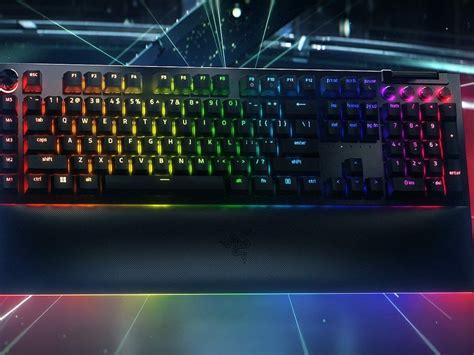 Razer BlackWidow V4 Pro mechanical gaming keyboard has full-blown Razer Chroma RGB » Gadget Flow