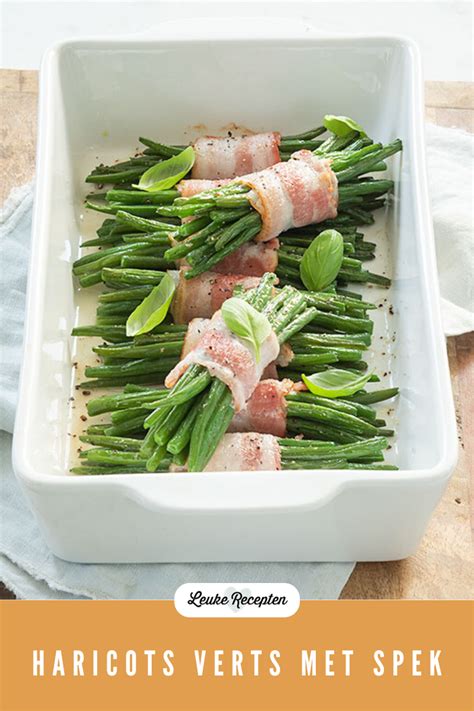 Dit Klassieke Bijgerecht Van Boontjes Omwikkeld Met Spek Uit De Oven