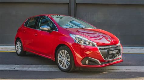 2018 Peugeot 208 Allure review - Drive