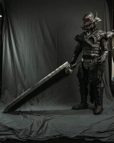 Berserker Armor Guts Brought to Life in Epic Cosplay by Anime Fan