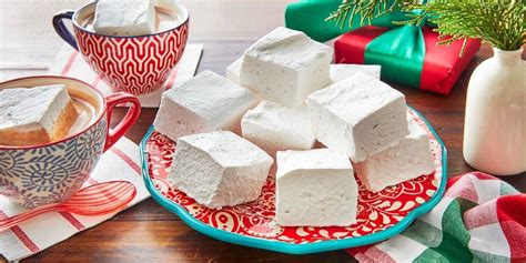 30 Easy Marshmallow Recipes That Are Gooey, Sticky, and Sweet