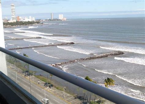 PENTHOUSE AMUEBLADO EN RENTA EN BOCA DEL RIO TORRE OASIS I ARLETTE