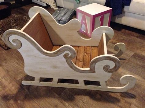 Life Size Christmas Sleighs Wooden Christmas Crafts Christmas Wood