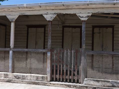 Case Créole Guadeloupéenne Maison Traditionnelle Douce Cahute