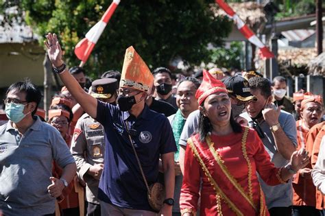 Sandiaga Uno Optimistis Cetak Juta Lapangan Kerja Tahun