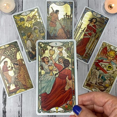 Golden Art Nouveau Tarot - LT Tarot