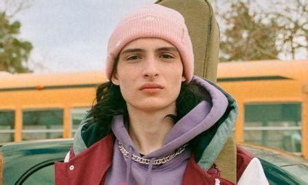 Finn Wolfhard Age Girlfrinds Heights Bio Tiktoker Net Worth