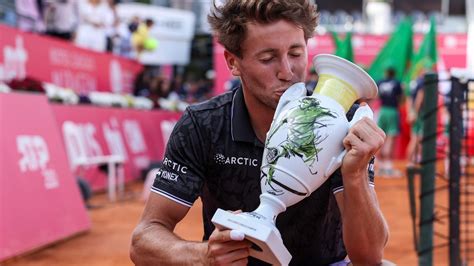 Casper Ruud Miomir Kecmanovi W Finale Turnieju Atp Estoril