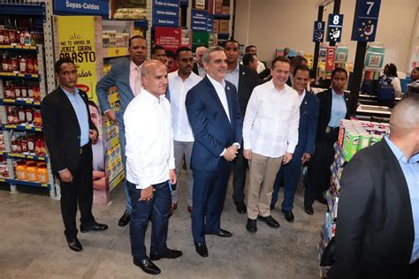 Abinader Encabeza Inauguraci N De Central De Provisiones En El Distrito