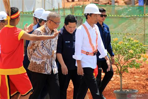 Presiden Jokowi Resmikan Injeksi Bauksit Perdana Smelter Grade Alumina