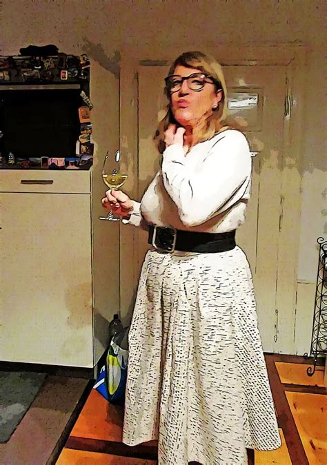 Her Petticoat Pressed Her Breasts Forward Nude Pics XHamster