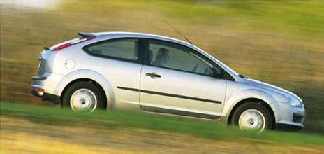 Ford Focus - reviews, prices, ratings with various photos