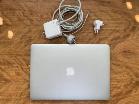 Apple Macbook Air Gb I Model A Emc Aukro