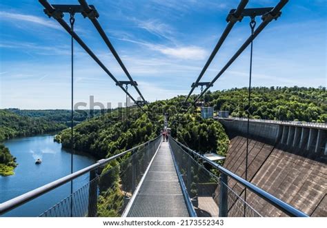 921 Titan Bridge Images, Stock Photos & Vectors | Shutterstock