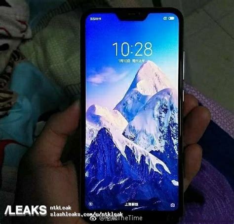 Смартфон Xiaomi Redmi 6 Pro показался на живых фото - MegaObzor
