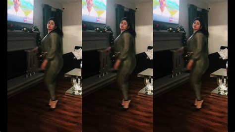 MADURA CALIENTE HOT LATINA MILF