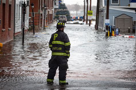 Storm Breaks Portland High Tide Record Set In 1978