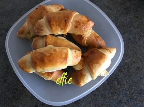 Croissants | Hot dog buns, Food, Breakfast