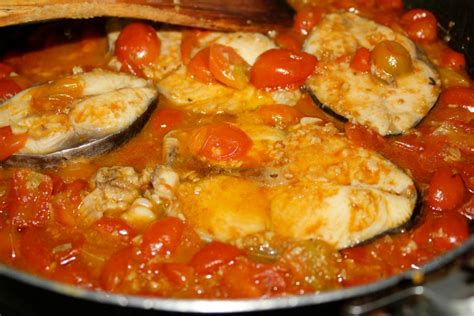 Christ portfolio: Fish with tomato sauce