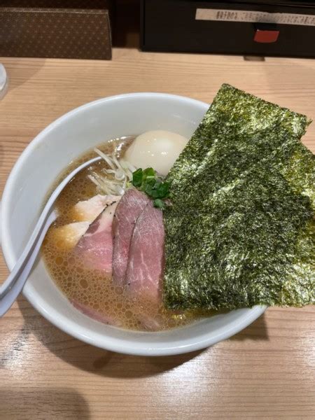 『特製中華そば醤油』貝出汁中華そば くらむのレビュー ラーメンデータベース