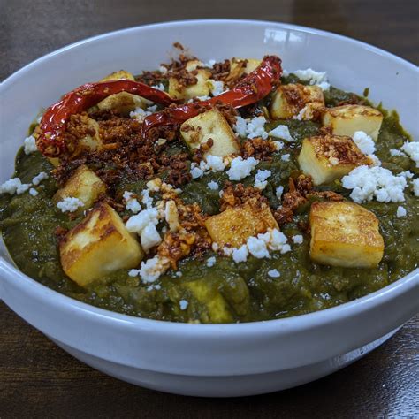 Homemade Lasooni Palak Paneer Recipe — Chhayas Food