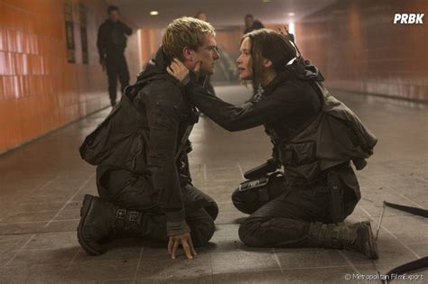 Hunger Games 4 Katniss Et Peeta En Couple à La Fin Du Film Purebreak