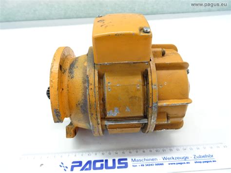 Elektromotor Mit Bremse 0 12 KW 820 U Min Gebrauchte Und Neu