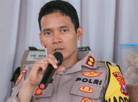 Kapolres Batu “berkunjung” Ke Sejumlah Polsek Begini Penjelasannya