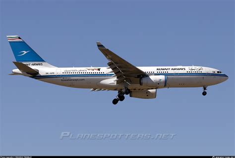 9K APE Kuwait Airways Airbus A330 243 Photo By FREDERICK TREMBLAY ID