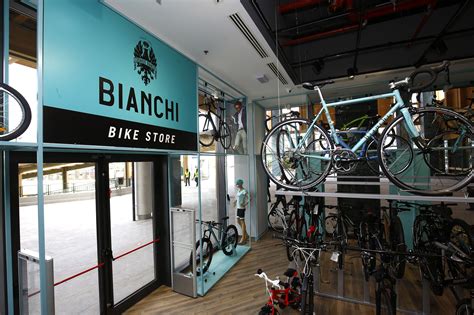 Bianchi Bike Store Anche Ad Arese Tech Cycling