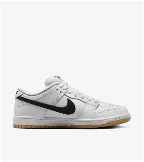 Nike SB Dunk Low White And Gum Light Brown CD2563 101