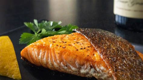 Wicked Easy Pan Seared Salmon With Crispy Skin So Delicious Youtube