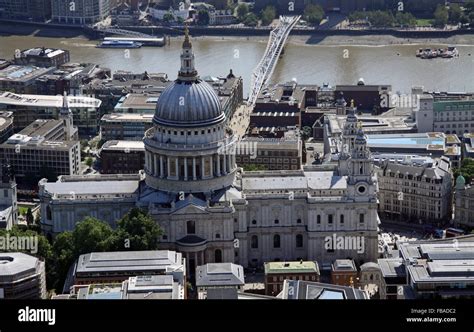 aerial view of St Paul's Cathedral looking south towards the River ...