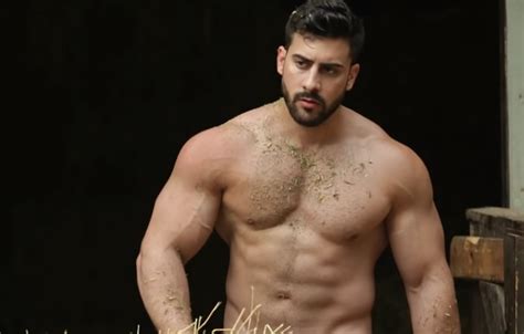 Los Hombres Del Greeks Come True Estrenan Sensual Video Manhunt Diario