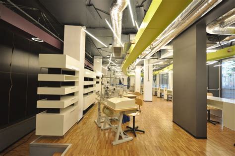 Interior Lighting Design Project For Office Space With Luminaires Of