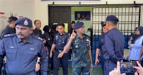 Prk Dun Mahkota Polis Mengundi Awal Berita Harian