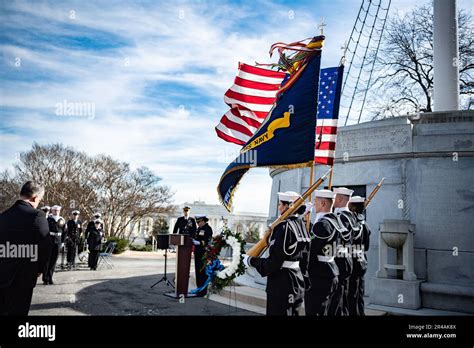 ceremony commemorating   anniversary   sinking