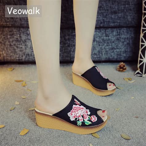 Aliexpress Buy Veowalk Chinese Flower Embroidered Women Canvas