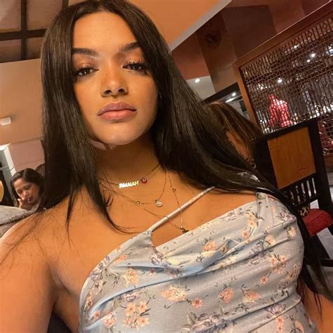 Kkr Star Andre Russell Wife Jassym Lora Share Hot And Sizzling Photos Goes Viral On Internet