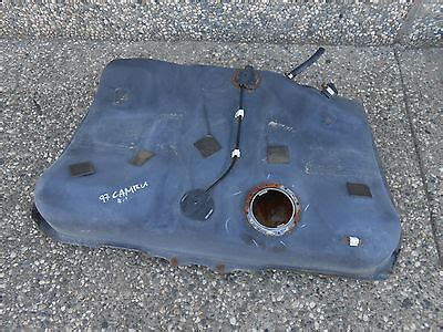 Toyota Camry 2001 Gas Tank Size