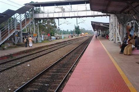 Hubballi Station India Gets World S Longest Railway Platform In