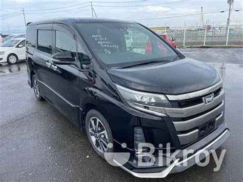 Toyota Noah Si Wxb Octen For Sale In Paltan Bikroy