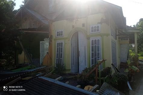 Puluhan Rumah Rusak Akibat Gempa Di Sumatera Barat Satu Harapan