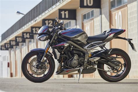 Essai Triumph Street Triple 765 RS La Sportive Nue