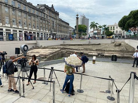 Cais Do Valongo Reaberto Ap S Obras De Revitaliza O