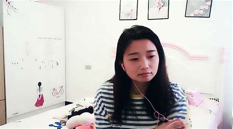 Emilyyyshan Naked Stripping On Cam For Live Sex Video Chat BeautifulPussy